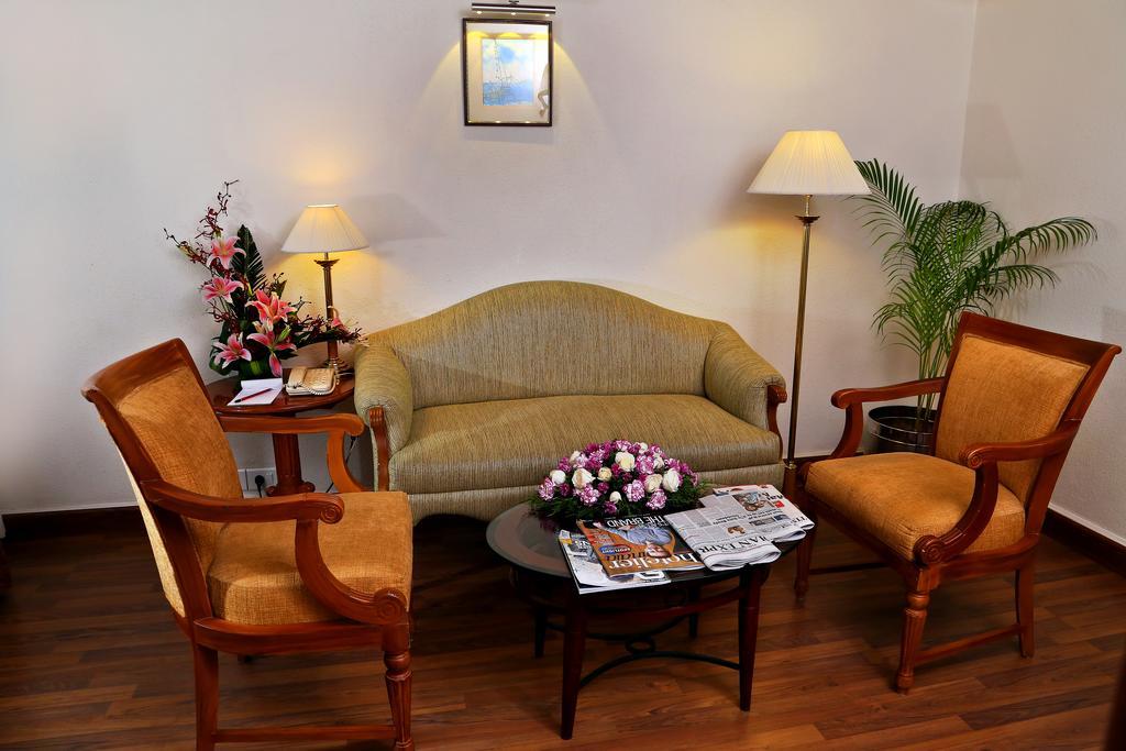 Gokulam Park Hotel Kochi Ruang foto