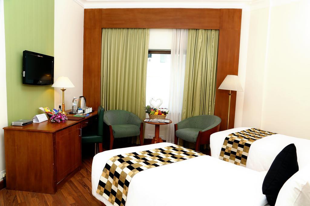 Gokulam Park Hotel Kochi Ruang foto